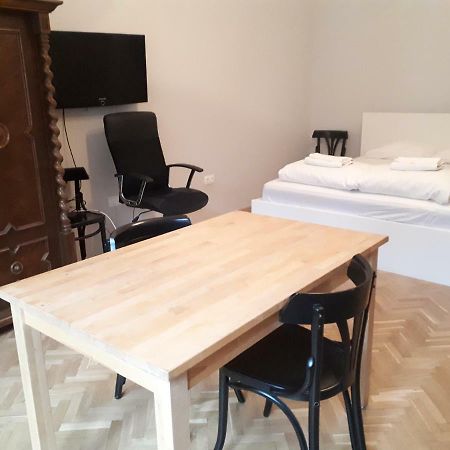 Dob15 Big Apartment Budapest Luaran gambar
